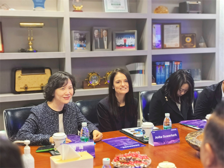 6600ee7dde11b.jpg 6600ee7dde11b.jpg