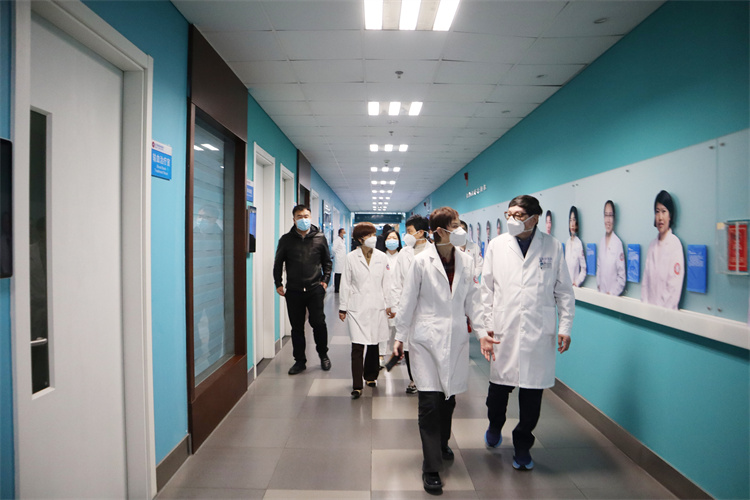 6791d950b723d.jpg 6791d950b723d.jpg