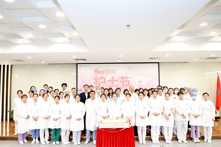 682303f5ccf51.jpg 682303f5ccf51.jpg