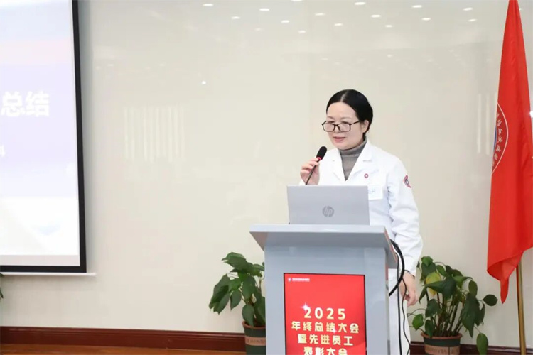 698199bf8f8e0.jpg 698199bf8f8e0.jpg